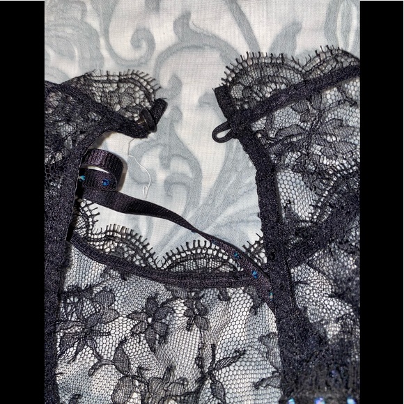 Agent Provocateur Kenzie 2 piece set! - Picture 10 of 11